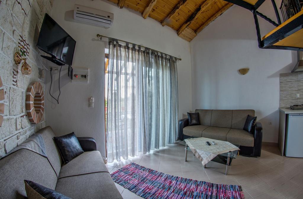 סארטי Theano Apartments מראה חיצוני תמונה